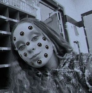 Meet your Posher, Lily